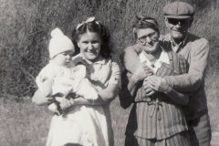 PhayFamilyAlbum-1-09